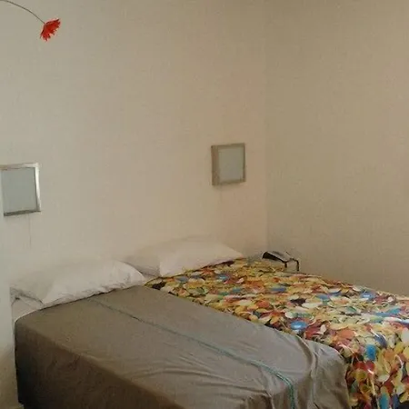 Bed and breakfast Resart Traditional 2*